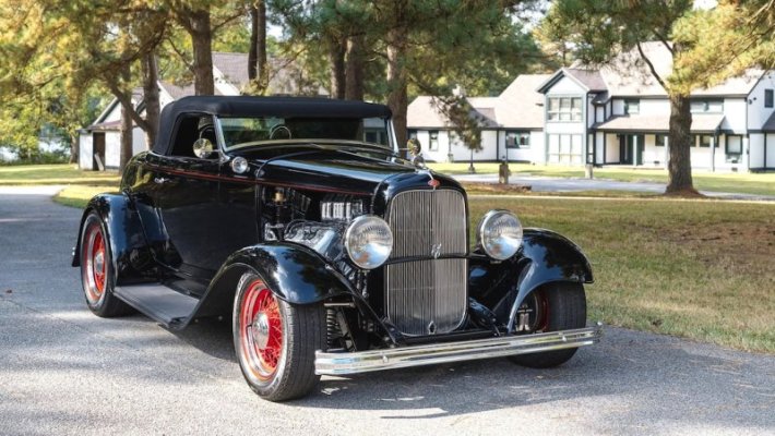 004-1932-ford-roadster-model-b-supercharged-ardun-engine-top-up.jpg