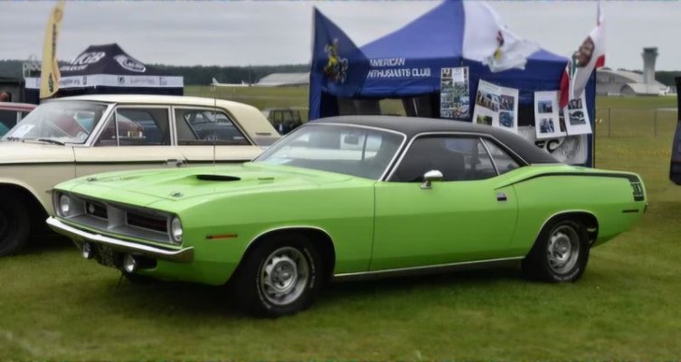 plymouth-cuda-1733186142.sm.jpg
