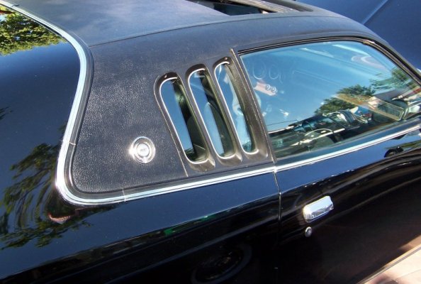 '73 Dodge Charger SE detail (733 KB).jpg