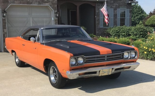 '69 Plymouth Road Runner (78).jpg