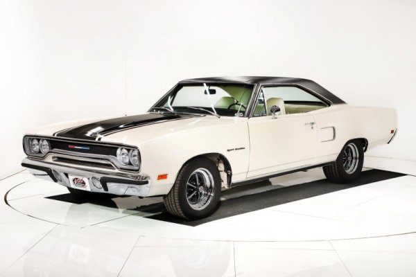 rare-white-on-white-1970-plymouth-satellite-is-a-road-runner-in-disguise-244199_1.jpg