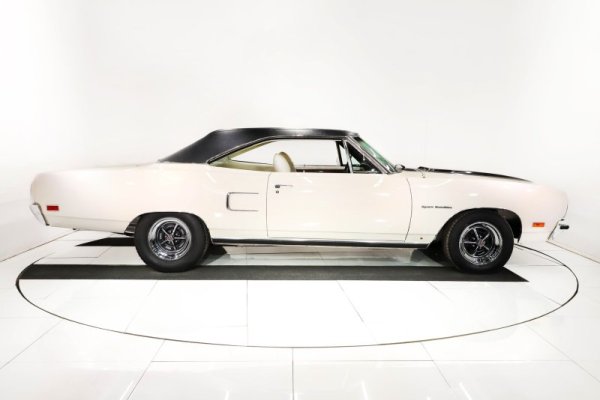 rare-white-on-white-1970-plymouth-satellite-is-a-road-runner-in-disguise_2.jpg