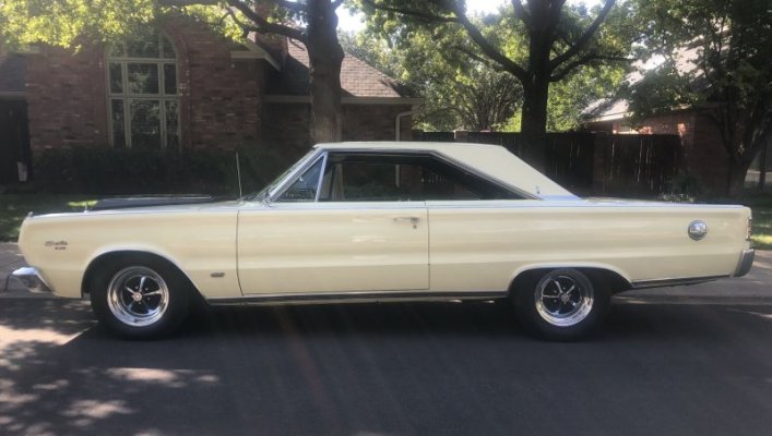 Plymouth '66 HP2 Satellite (25).jpg