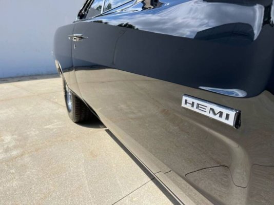Dodge '68 Hemi Charger detail (10)b.jpg