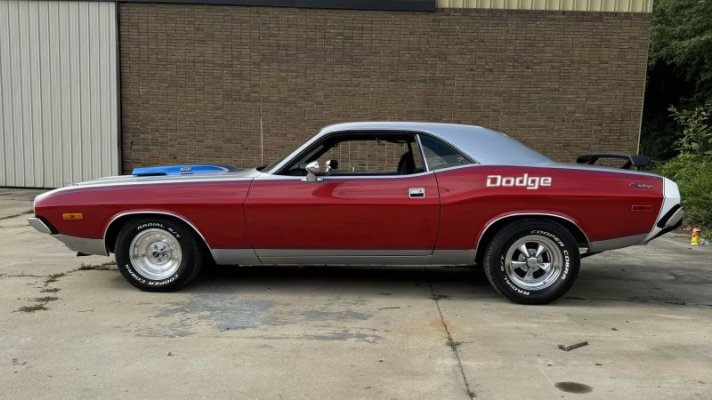 1973-challenger-is-a-mystery-hemi-allusion-to-nhra-legend-dandy-dick-landy_2.jpg