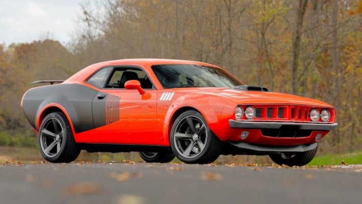 001-modern-classix-1971-cuda-replica-2023-dodge-challenger-30.jpg