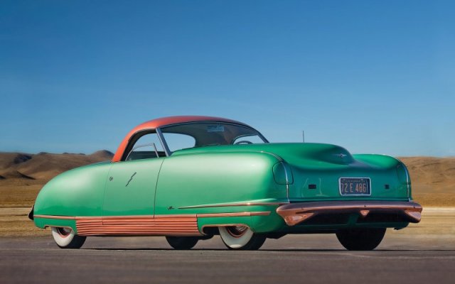 1940 Chrysler Thunderbolt Concept.jpg