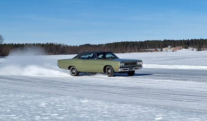'69 Plymouth Sport Satellite (30).jpg