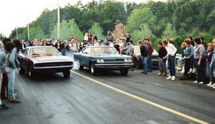 drag-racing-1970s-v0-wrz649hc2g7c1.jpeg