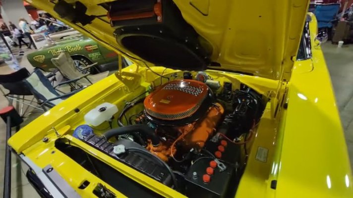 1-in-20-1970-roar-runner-with-rare-options-is-one-of-the-most-unpopular-mopars-ever_4.jpg