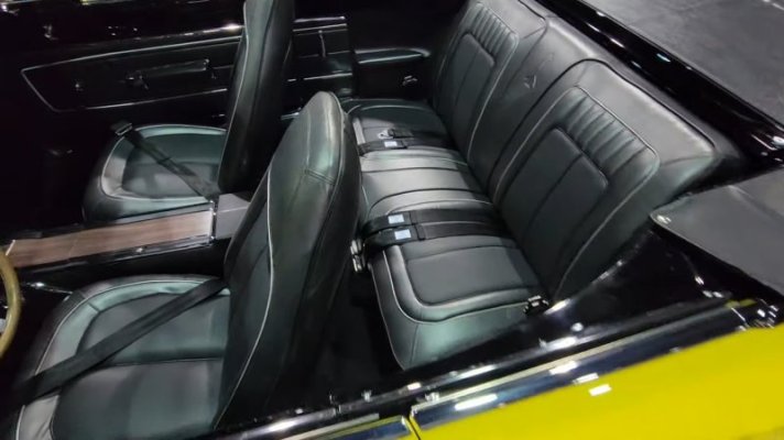 1-in-20-1970-roar-runner-with-rare-options-is-one-of-the-most-unpopular-mopars-ever_1.jpg