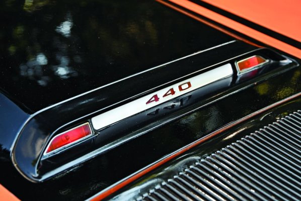 mm256-stock-1970-gtx-exdetails-440-076-gtx-morrow.jpg