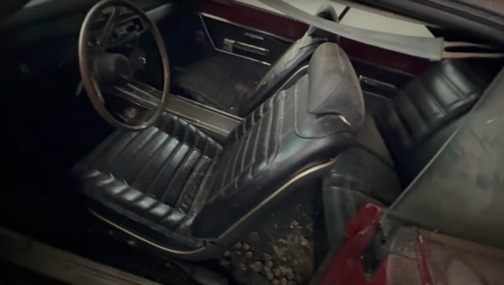 mopar-barn-finds-plymouth-road-runners-parked-for-decades-need-a-second-chance_8.jpg