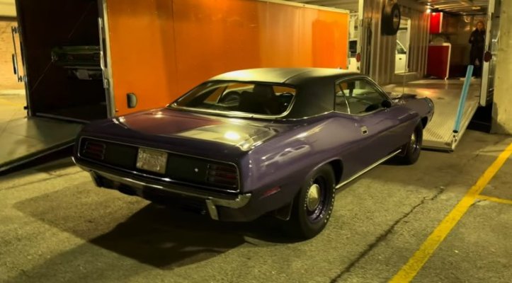 driven-4k-miles-in-54-years-this-1970-plymouth-hemi-cuda-is-the-ultimate-time-capsule_5.jpg