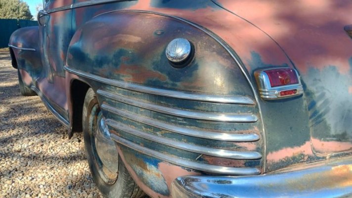this-1942-chrysler-new-yorker-is-a-one-year-gem-in-need-of-restoration_2.jpg