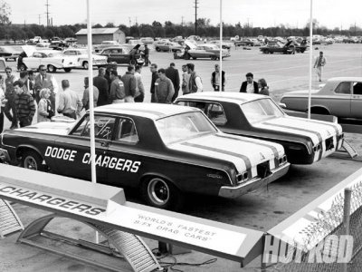 Dodge Chargers III.jpg