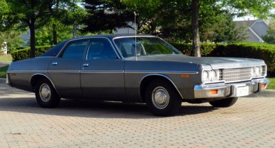 1974 Dodge Coronet 4-door mine.JPG