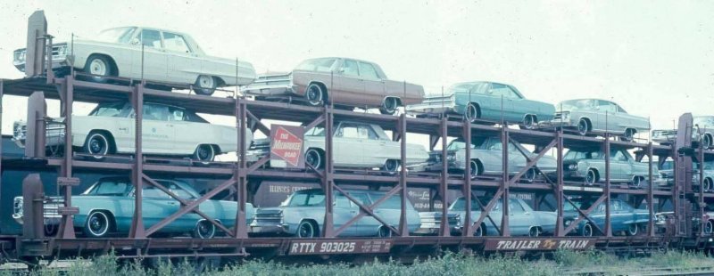 Mopar train.jpg