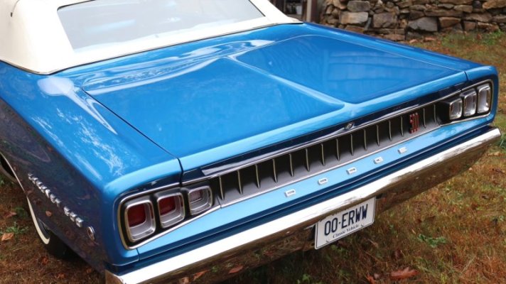 one-owner-mopar-stunning-1968-dodge-coronet-500-took-16-years-to-restore_4.jpg