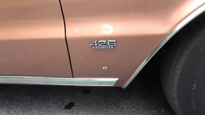 19-yo-got-this-1967-gtx-hemi-37-years-ago-now-owns-22-mopars-including-six-hemi-unicorns_5.jpg