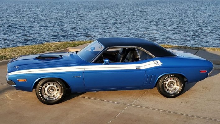 Dodge '71 Hemi Challenger RT (51).jpg