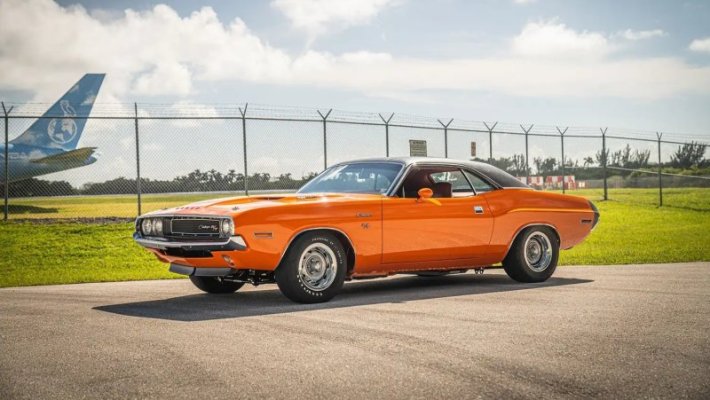 1970_dodge_challenger_1970-dodge-challenger-95677.jpg