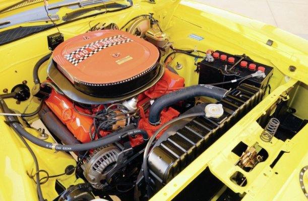 Former Miss Alabama Jesica Ahlberg poses with '71 Plymouth GTX 440+6 (3).jpg