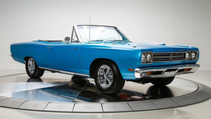 '69 Plymouth road runner 383 4-Speed convertible (1).jpg