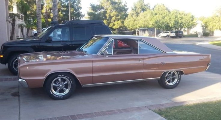 Dodge '67 Coronet RT (5).jpg