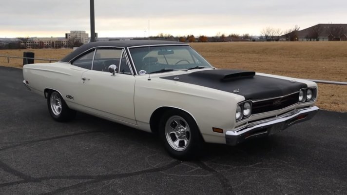 84-yo-pulls-mid-11s-at-the-dragstrip-wants-to-let-his-one-off-440-max-wedge-64-dodge-go_23.jpg