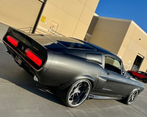 1967-ford-mustang-is-a-big-bad-eleanor-with-a-widebody-for-the-ages_7.jpg