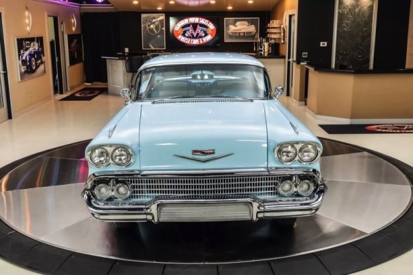 dealer-sells-spotless-1958-chevy-impala-with-the-perfect-engine-under-the-hood_15.jpg