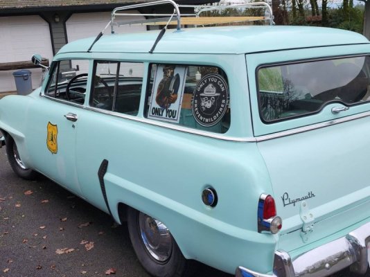 no-frills-chevy-nomad-rival-1954-plymouth-suburban-emerges-with-low-mileage_7.jpg