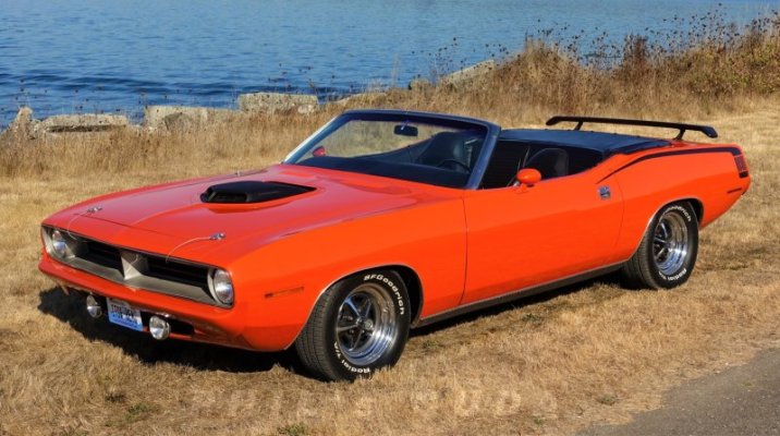 '70 Plymouth Hemi 'cuda convertible (33).jpg