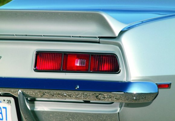 mm256-mod-1969-camaro-exdetails-rearlights-7772-2.jpg