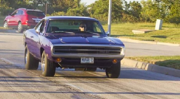 Dodge 1970 Charger Plum Crazy.jpg