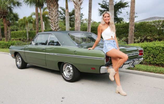 Used-1969-Dodge-Dart-Dart-Custom-V8-Auto.jpg