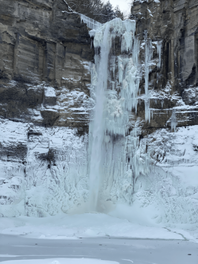 Taughannock-Falls-winter.png