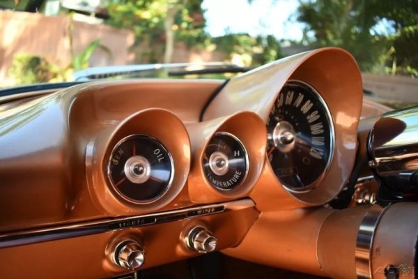 world-meet-a-flawless-1959-chevy-bel-air-with-a-corvette-surprise-under-the-hood_5.jpg