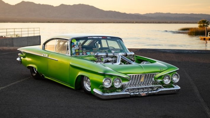 005-tony-netzel-1961-plymouth-beleveder.jpg