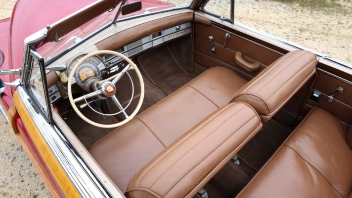 1949-chrysler-town-country-is-no-minivan-becomes-world-s-most-expensive_2.jpg