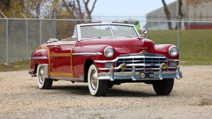 1949-chrysler-town-country-is-no-minivan-becomes-world-s-most-expensive-245425_1.jpg