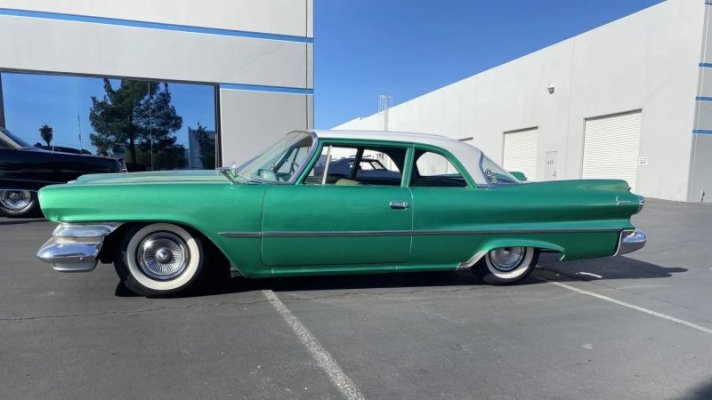 1960-dodge-dart-side.jpg