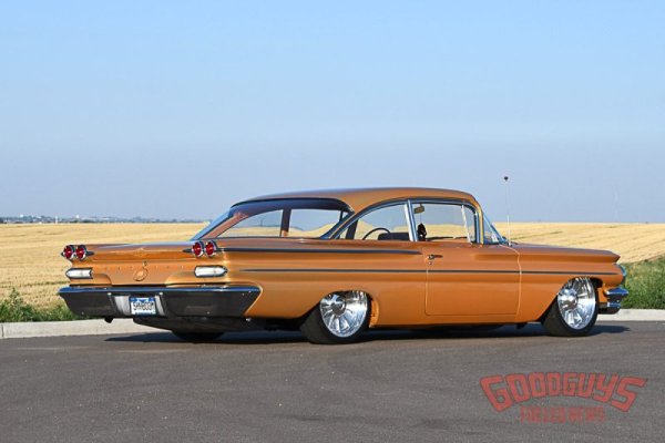 1960-Pontiac-Catalina-Jim-Ross-14-of-23.jpg