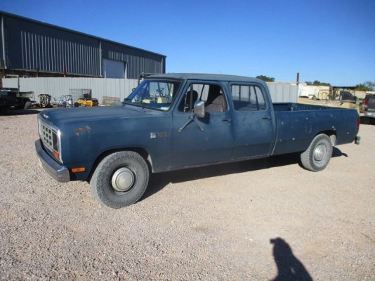 air-force-veteran-dodge-d-350-v8-crew-cab-is-a-genuine-80s-diamond-in-the-rough-245606_1.jpg
