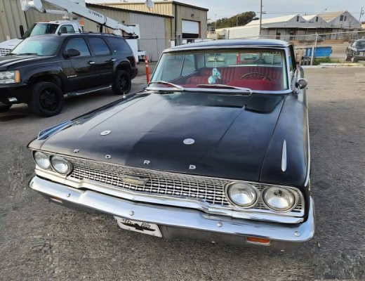 1963-ford-galaxie-parked-for-30-years-emerges-with-all-original-big-block-surprise_4.jpg