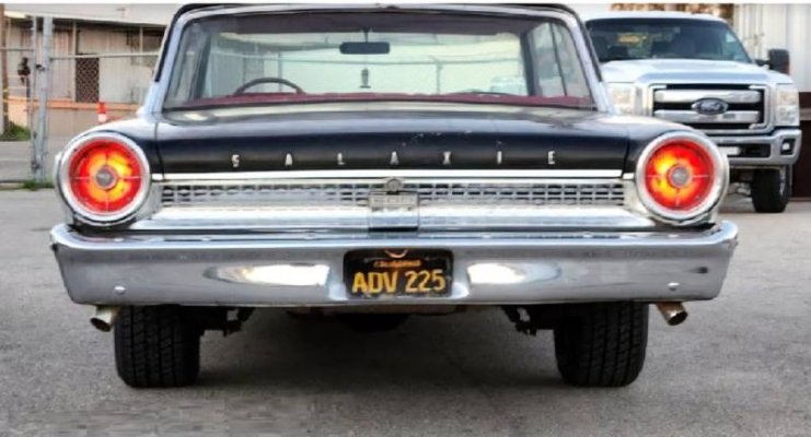 1963-ford-galaxie-parked-for-30-years-emerges-with-all-original-big-block-surprise_1.jpg