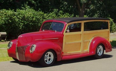 39 Ford Woody Wagon.jpg