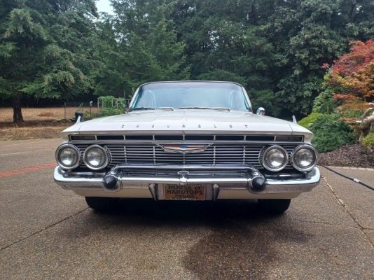 friend-buy-unrestored-1961-chevrolet-impala-33-years-later-mileage-still-unbelievable_23.jpg