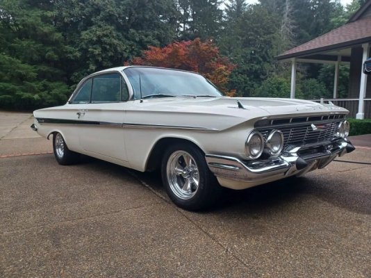 friend-buy-unrestored-1961-chevrolet-impala-33-years-later-mileage-still-unbelievable_22.jpg